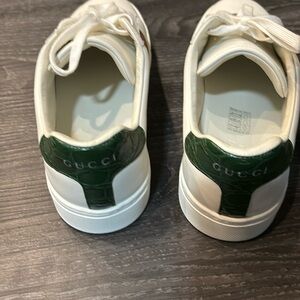Gucci Ace sneakers with webb.Brand new never worn out of the house.